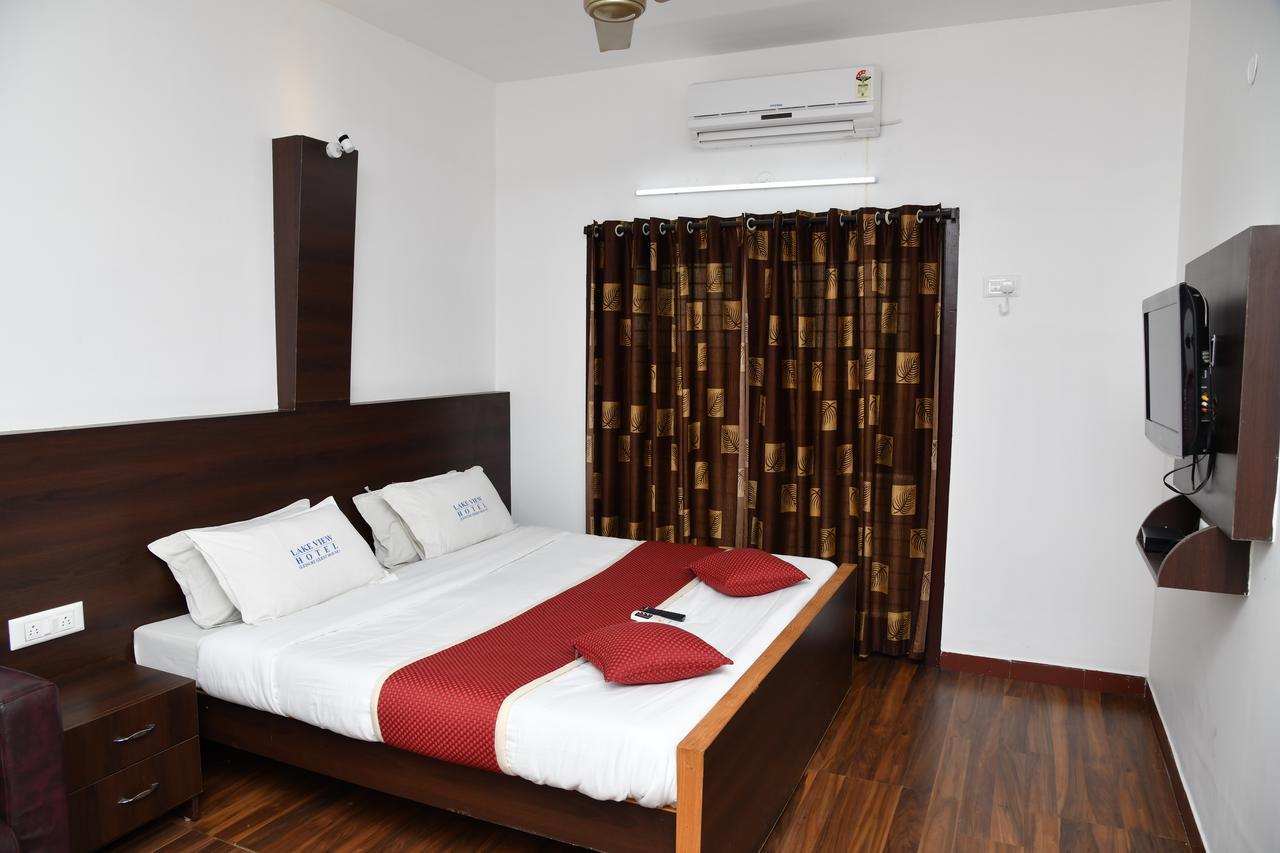 Lake View Hotel Madurai Exterior foto
