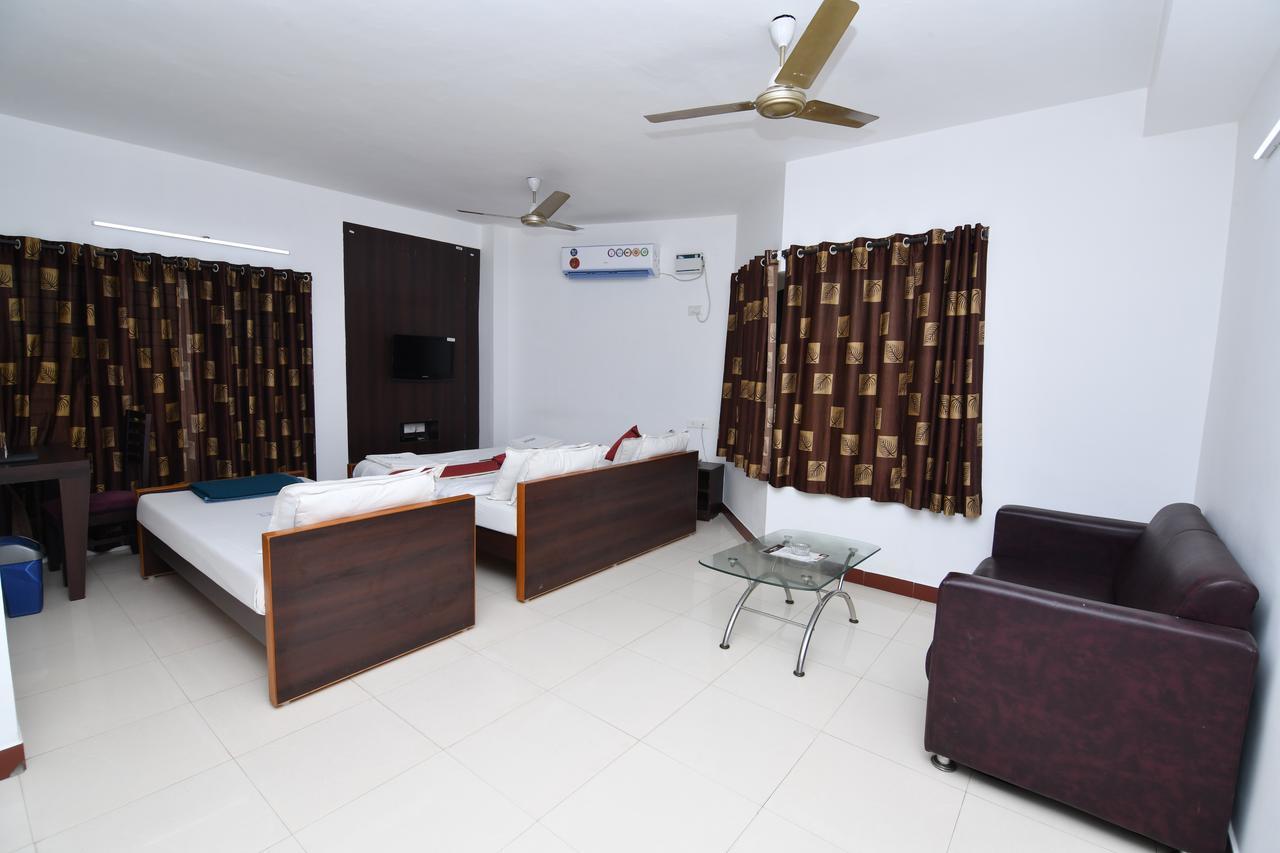 Lake View Hotel Madurai Exterior foto